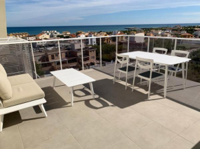 Penthouse panoramic sea view